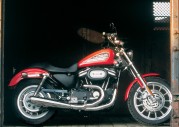 Harley-Davidson XL 883 R Sportster